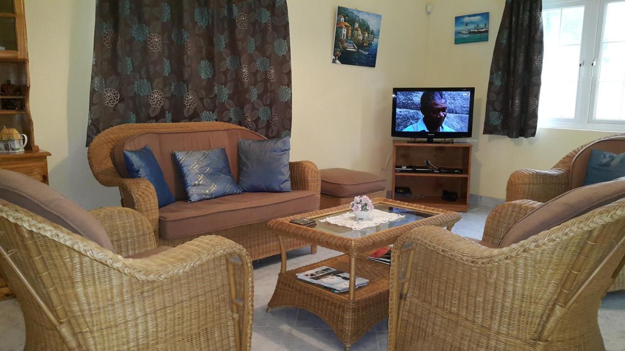 Villa Le Reve D'Or A 150M De La Plage Flic en Flac Ngoại thất bức ảnh