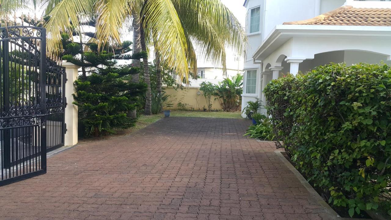 Villa Le Reve D'Or A 150M De La Plage Flic en Flac Ngoại thất bức ảnh